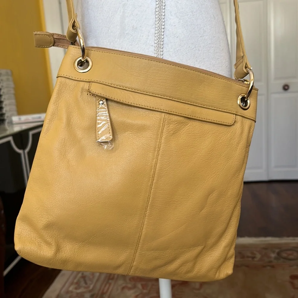 Sharif Leather Shoulder Crossbody Bag with Tote in Mustard Yellow NWOT